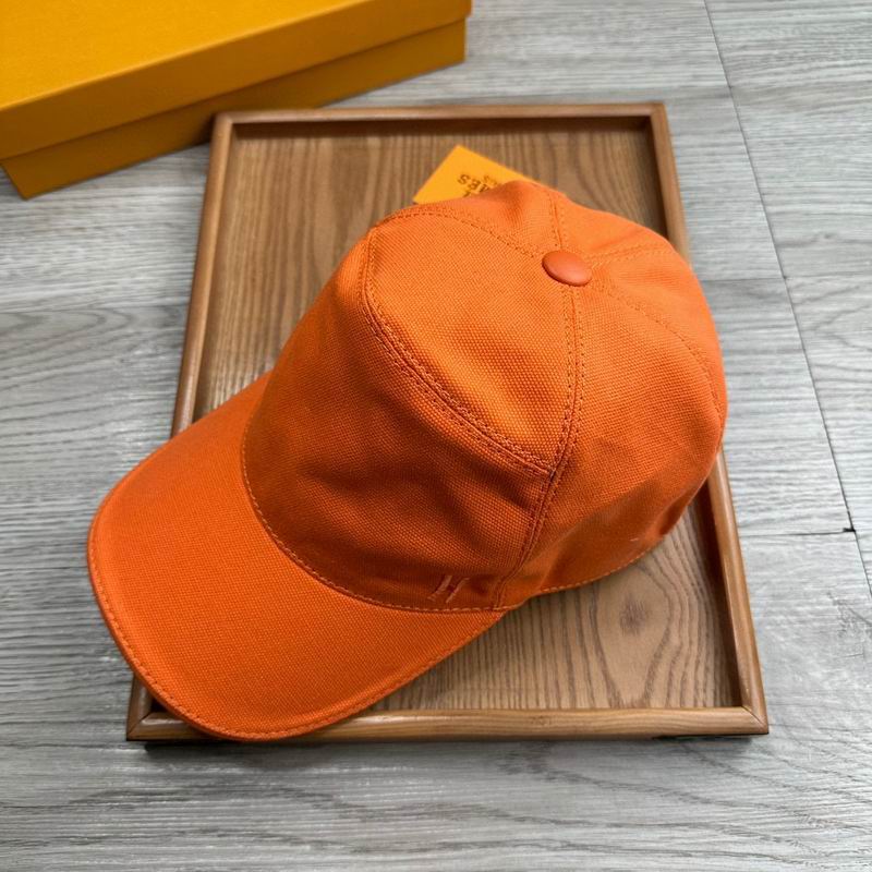 Hermes Cap 182 (1)